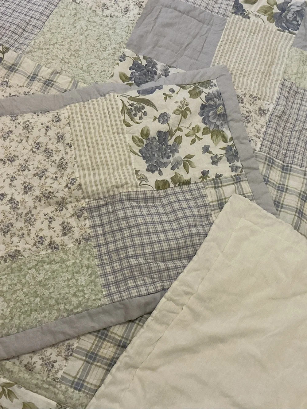 Vintage Sunham Homes Shabby Chic Comforter w Shams